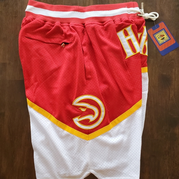 Atlanta Hawks - Picture 5 of 8